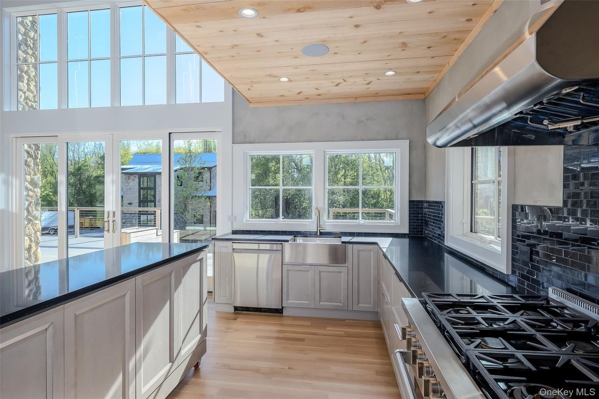 Interior, Kitchen, Recessed Lighting, Stainless Steel Appliances, Wooden Ceilings, Wood Texture Flooring