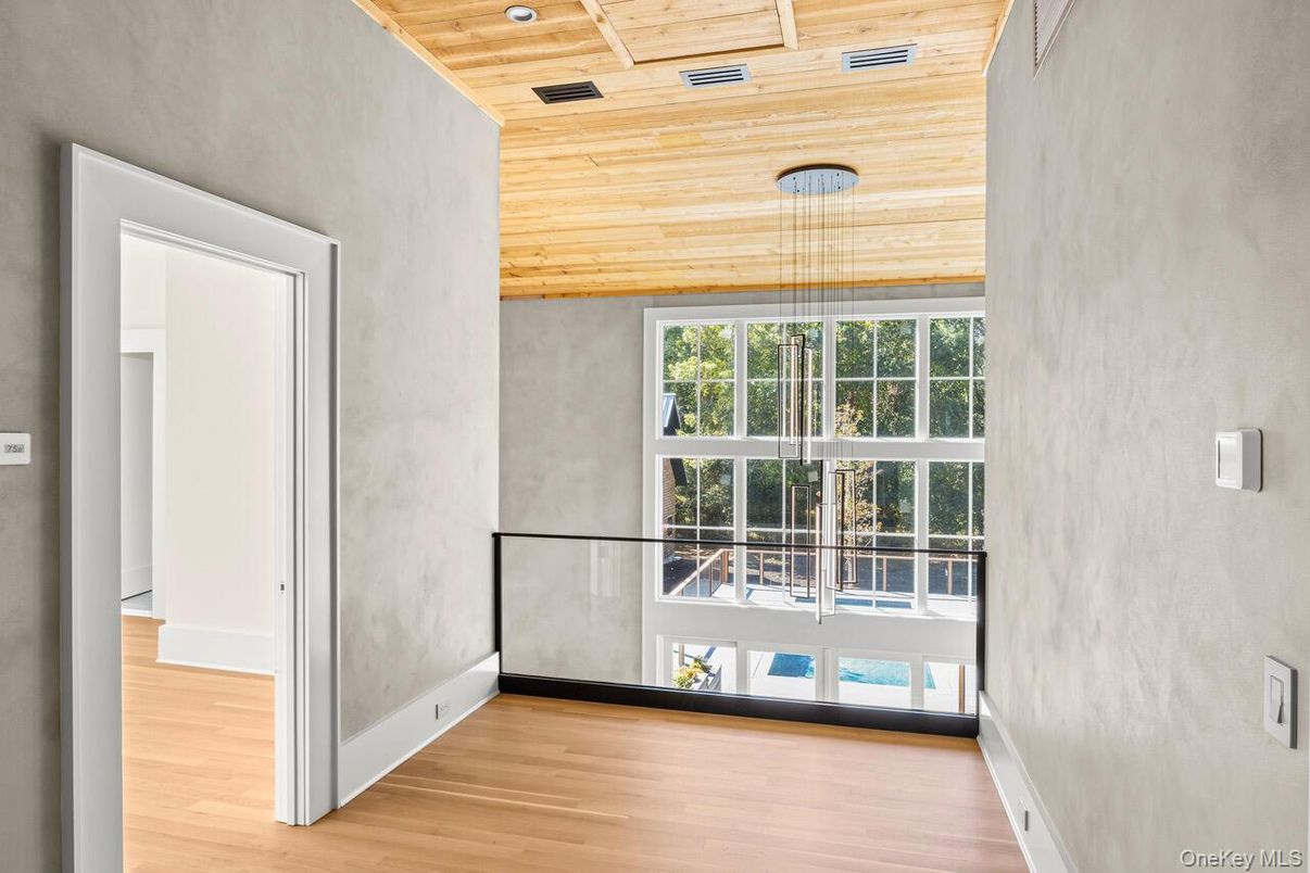 Interior, Recessed Lighting, Wooden Ceilings, Wood Texture Flooring