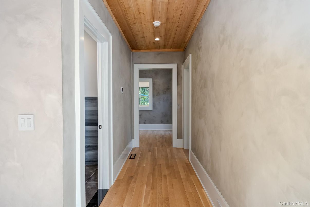 Interior, Recessed Lighting, Wooden Ceilings, Wood Texture Flooring