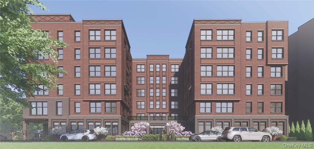 Exterior, Facade, Condo Building