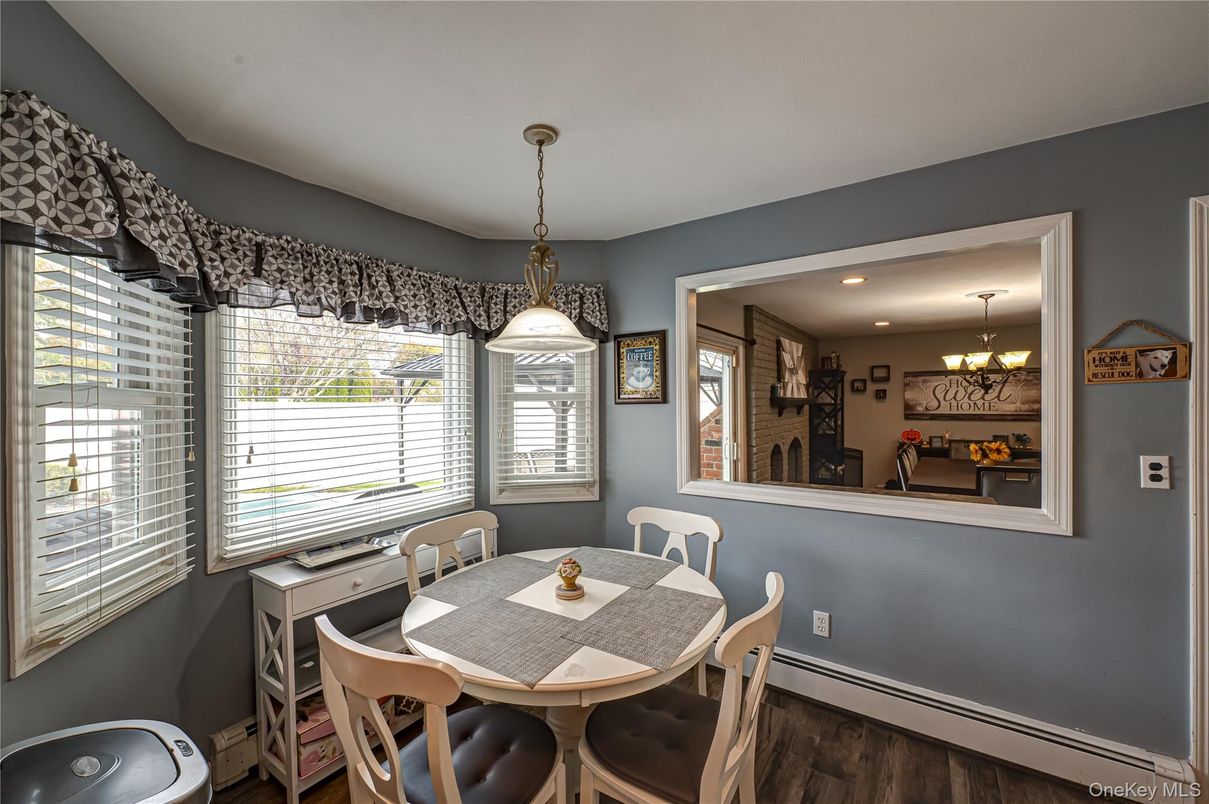 Dining room, Interior, Pendant Lights, Recessed Lighting, Wood Texture Flooring