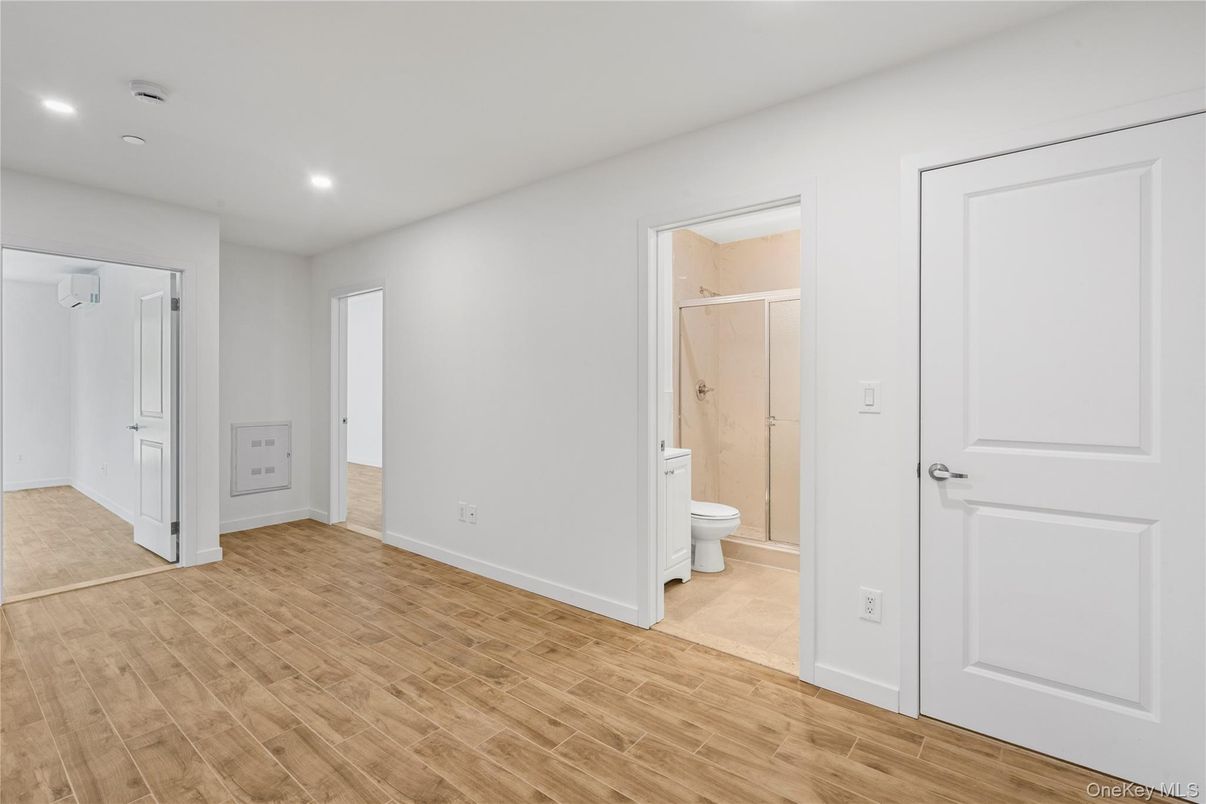 Bathroom, Empty room, Interior, Recessed Lighting, Wood Texture Flooring