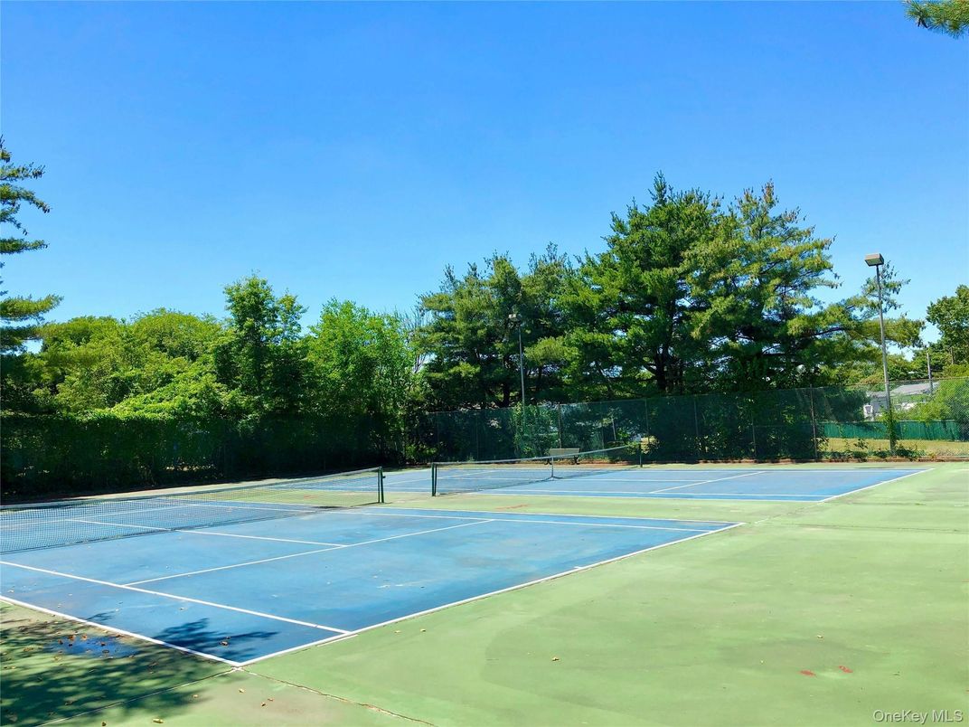 Exterior, Tennis Courts