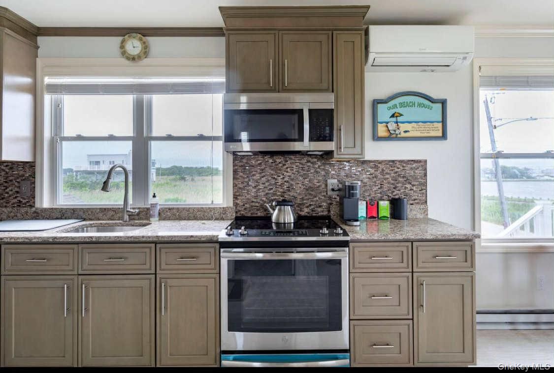 Interior, Kitchen, Stainless Steel Appliances