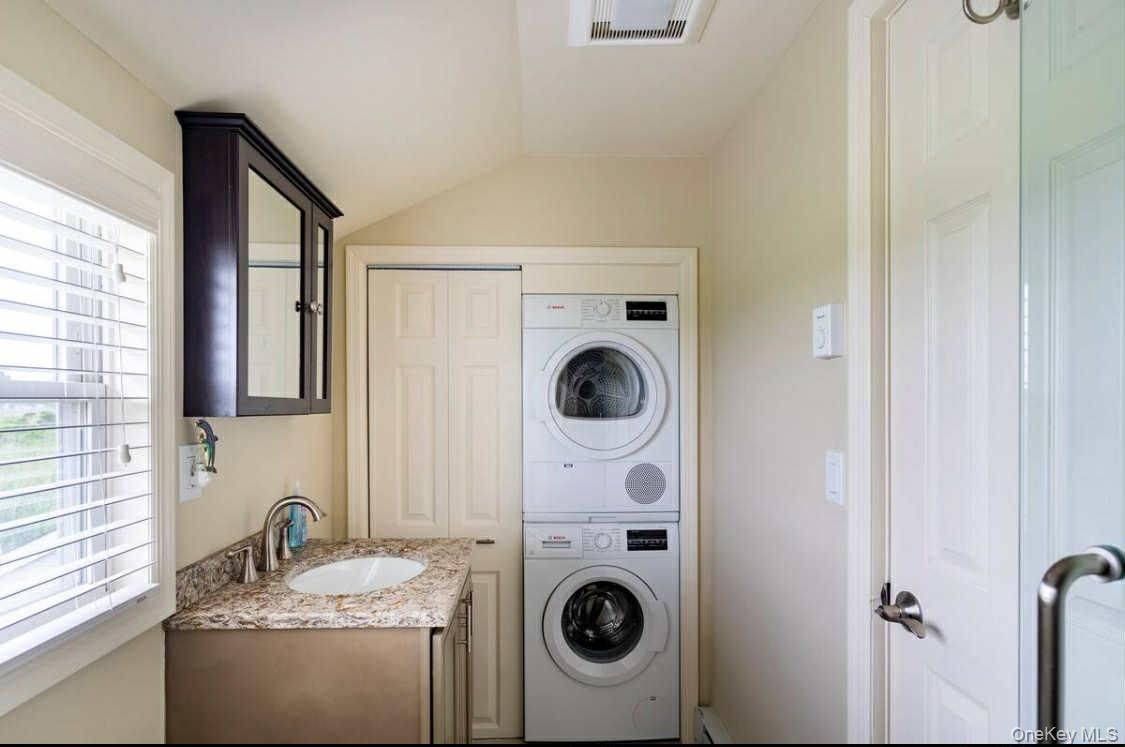 Interior, Utility Closets, Washer