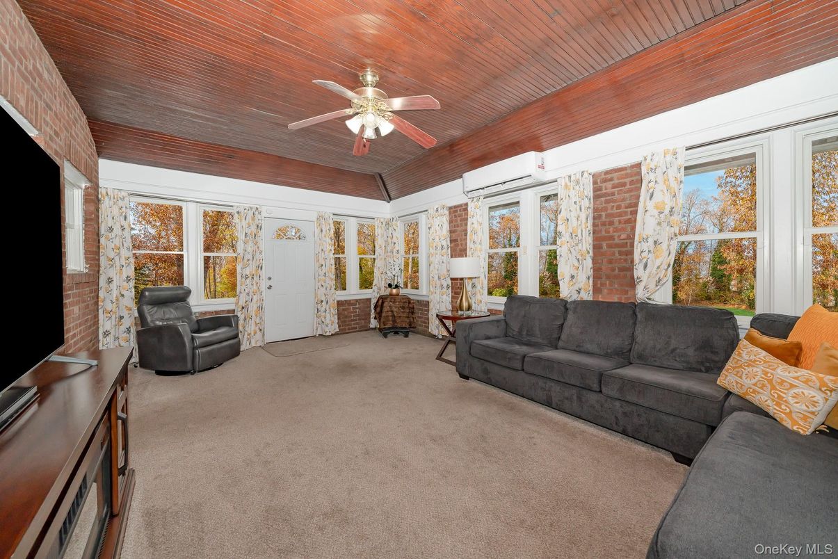 Interior, Living room, Sun Room, Wooden Ceilings
