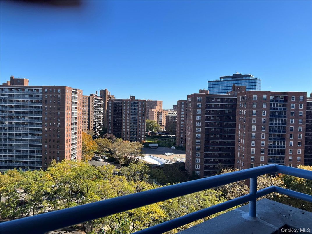 Exterior, Other, Skyline