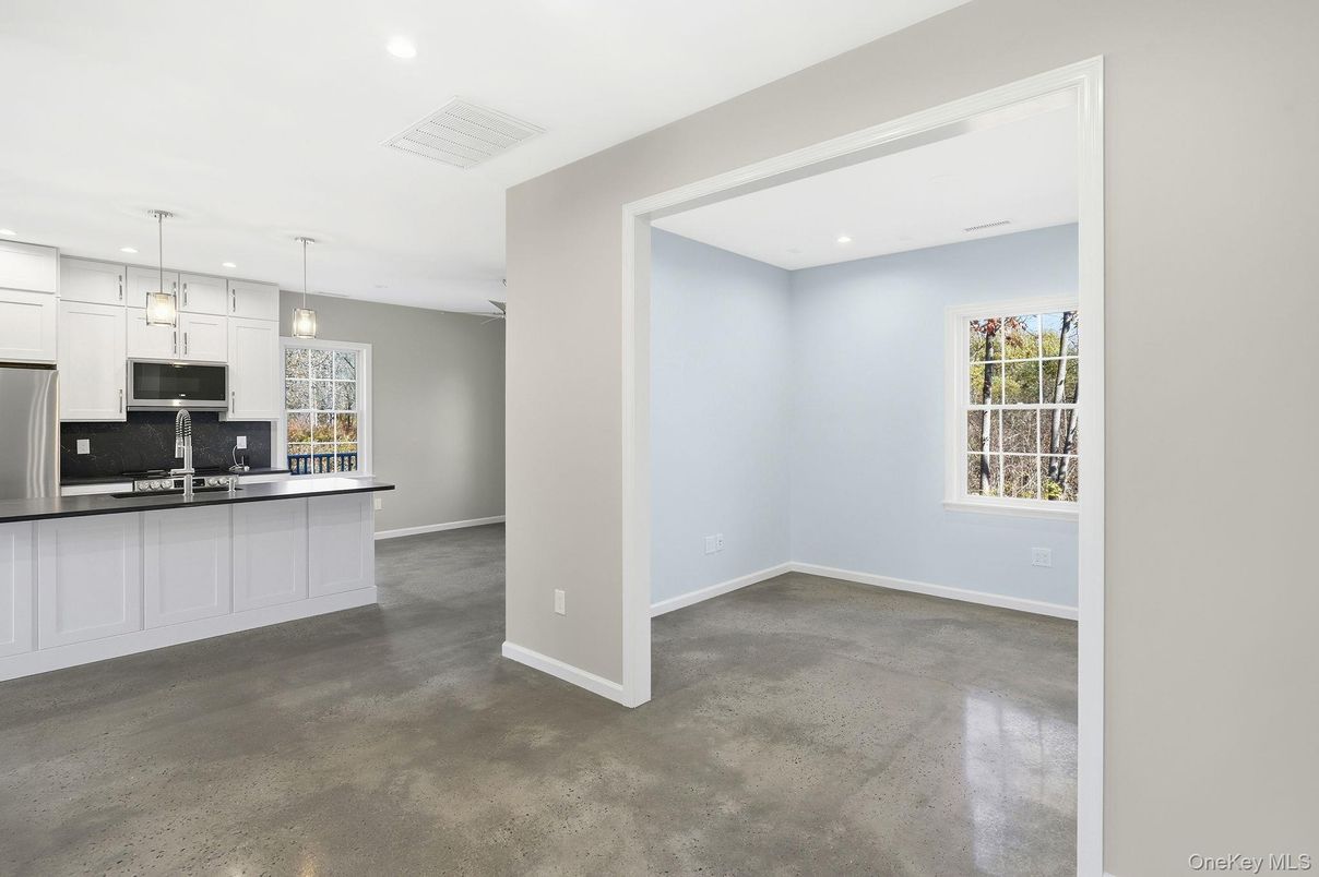 Empty room, Interior, Kitchen, Pendant Lights, Recessed Lighting