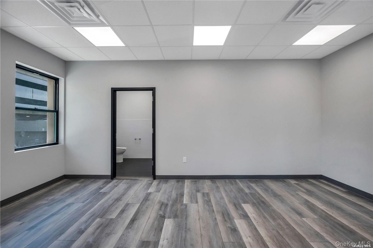 Bathroom, Empty room, Interior, Recessed Lighting, Wood Texture Flooring
