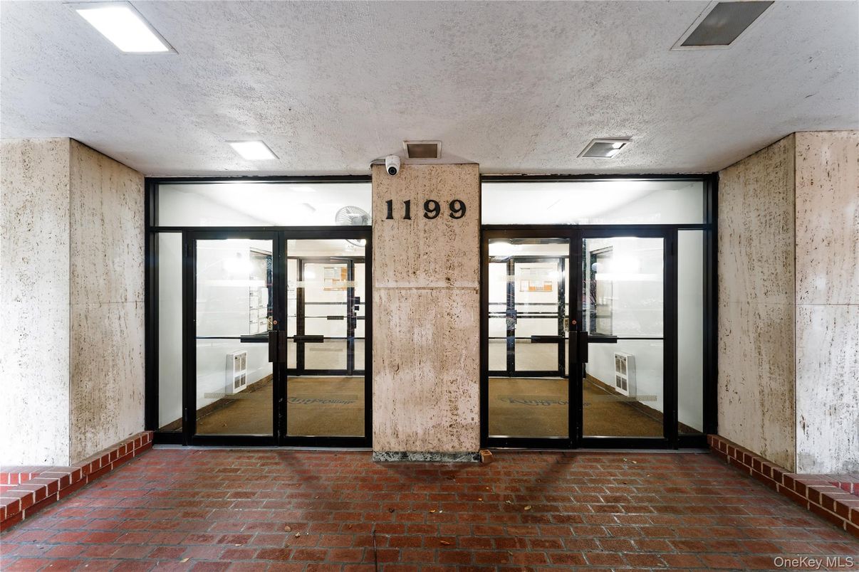Interior, Recessed Lighting, Stone Walls