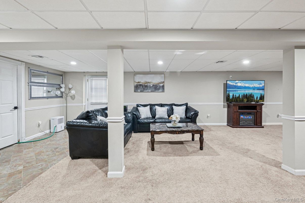 Interior, Living room, Recessed Lighting