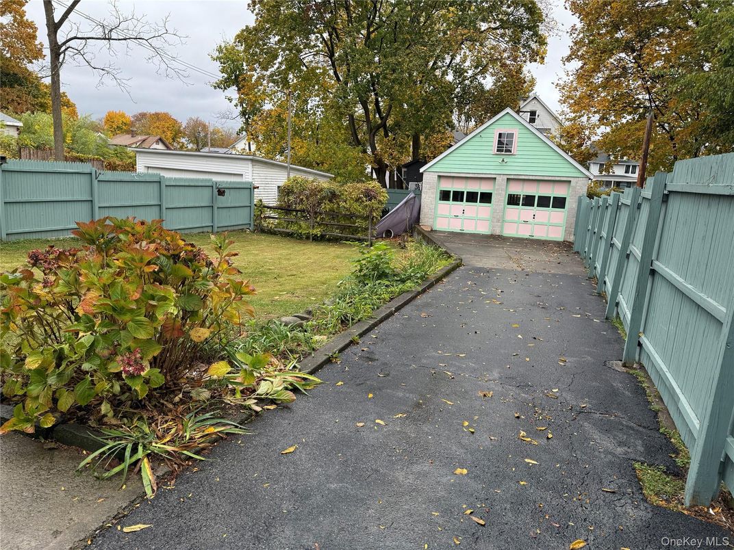 Backyard, Detached Garage, Exterior