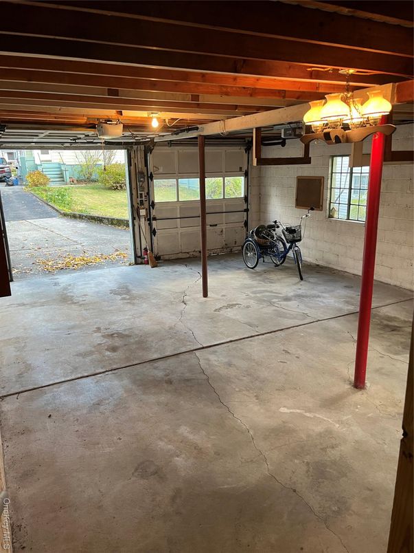 Garage, Interior, Stone Walls, Wooden Beams