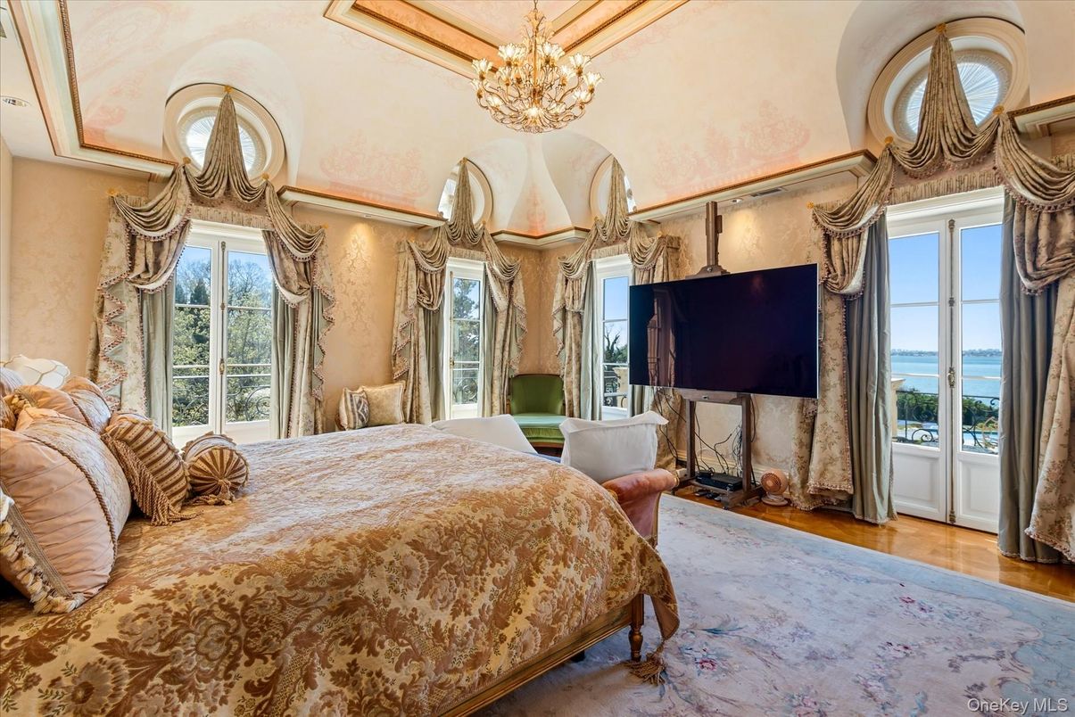 Bedroom, Chandelier, Interior, Water, Wood Texture Flooring