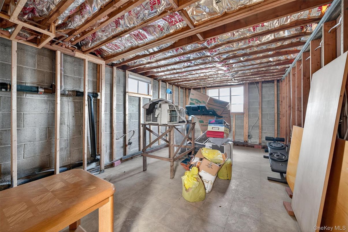 Interior, Wooden Beams