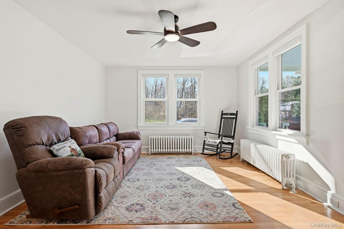 DE Listing image placeholder