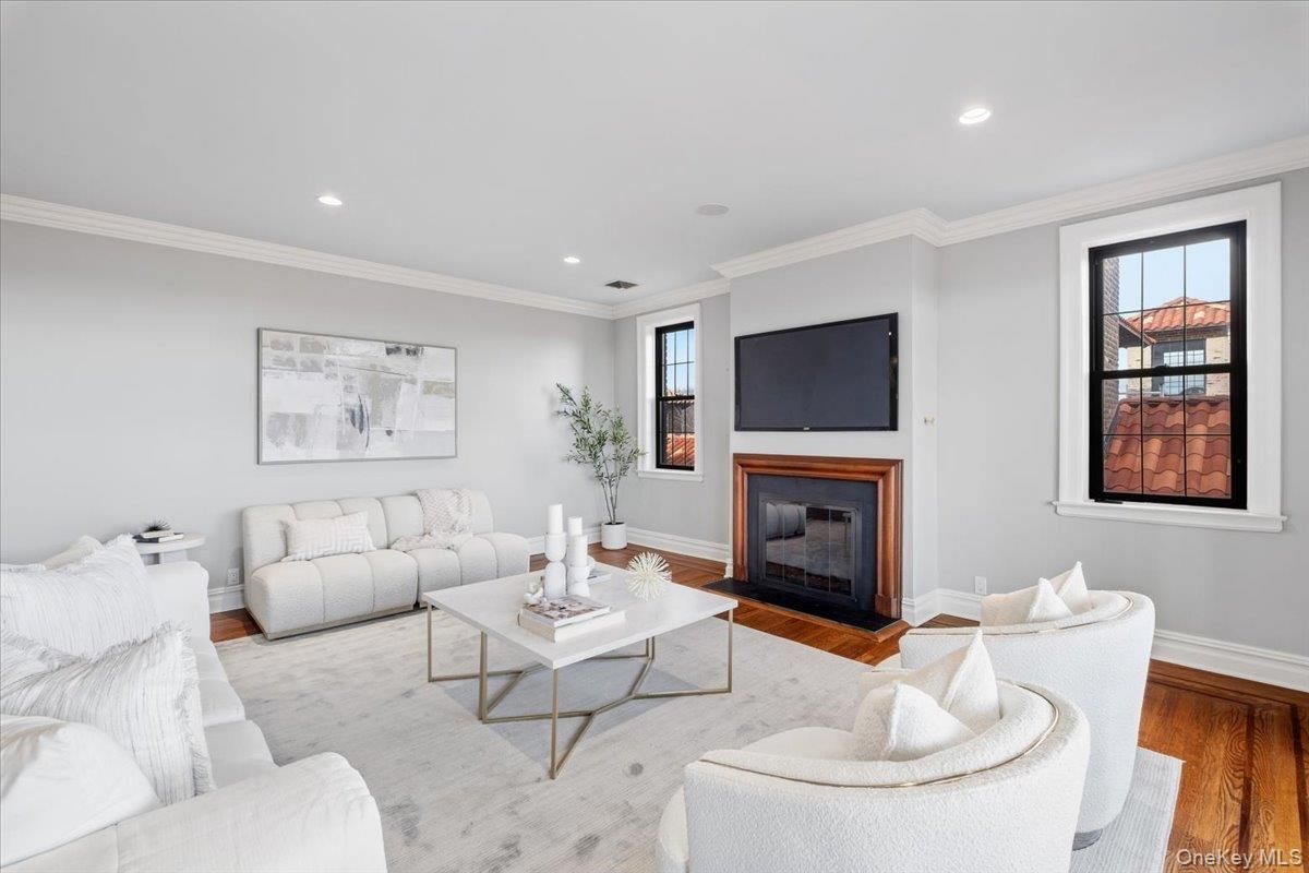 DE Listing image placeholder