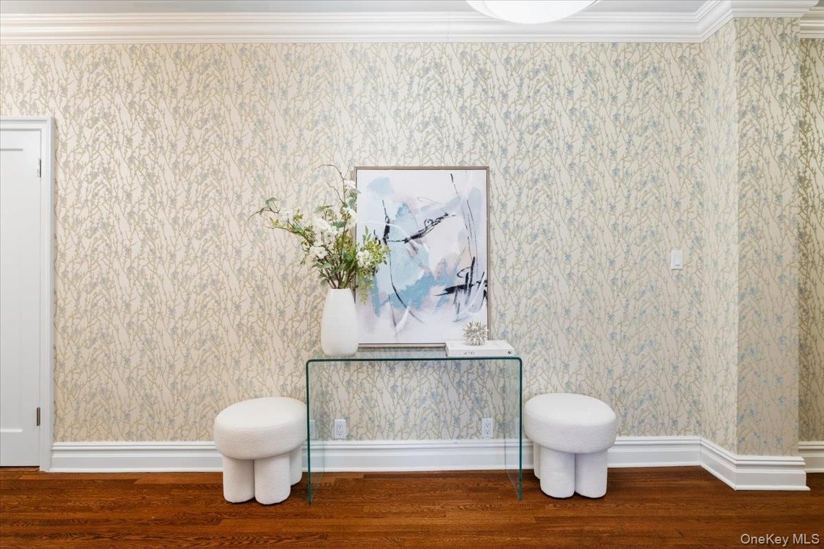 DE Listing image placeholder