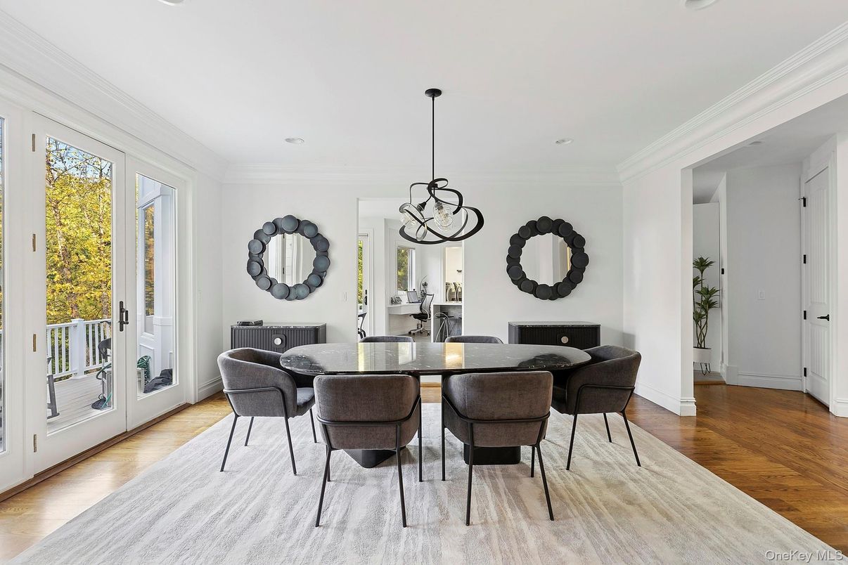 Dining room, Interior, Pendant Lights, Recessed Lighting, Wood Texture Flooring