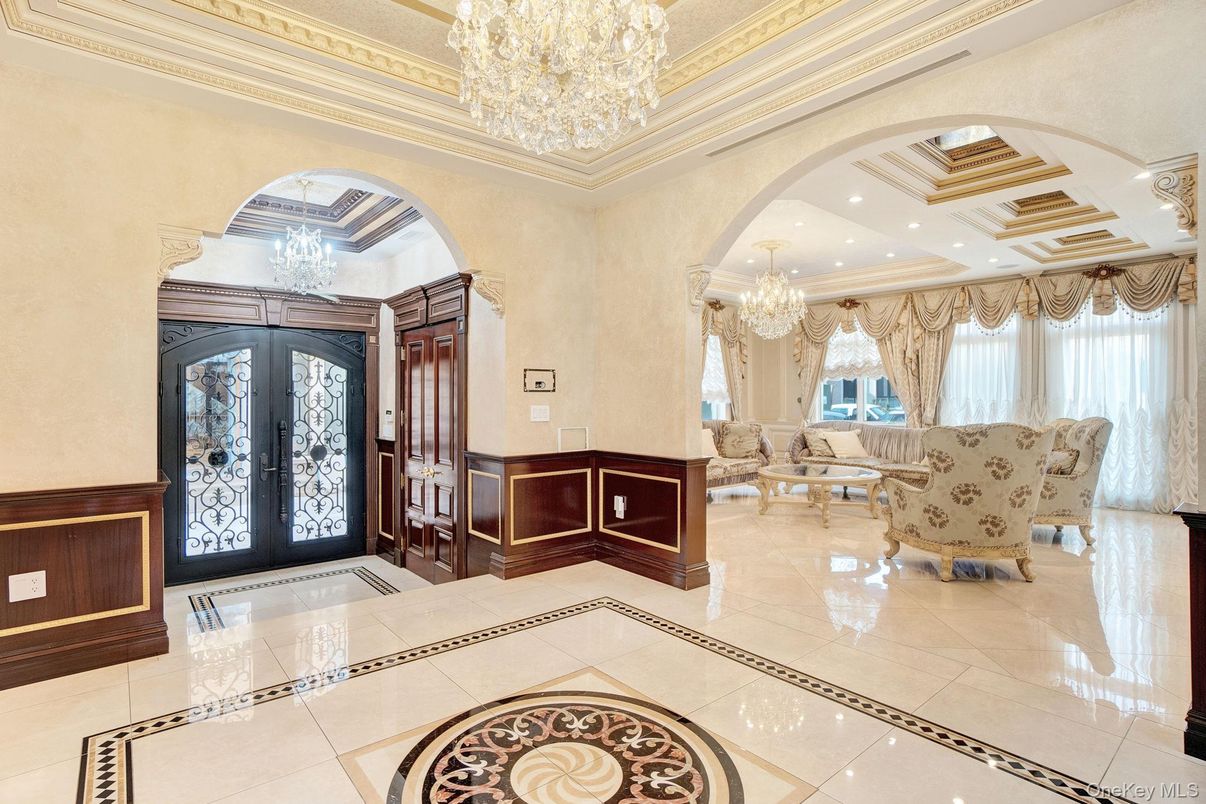 Chandelier, Interior, Recessed Lighting