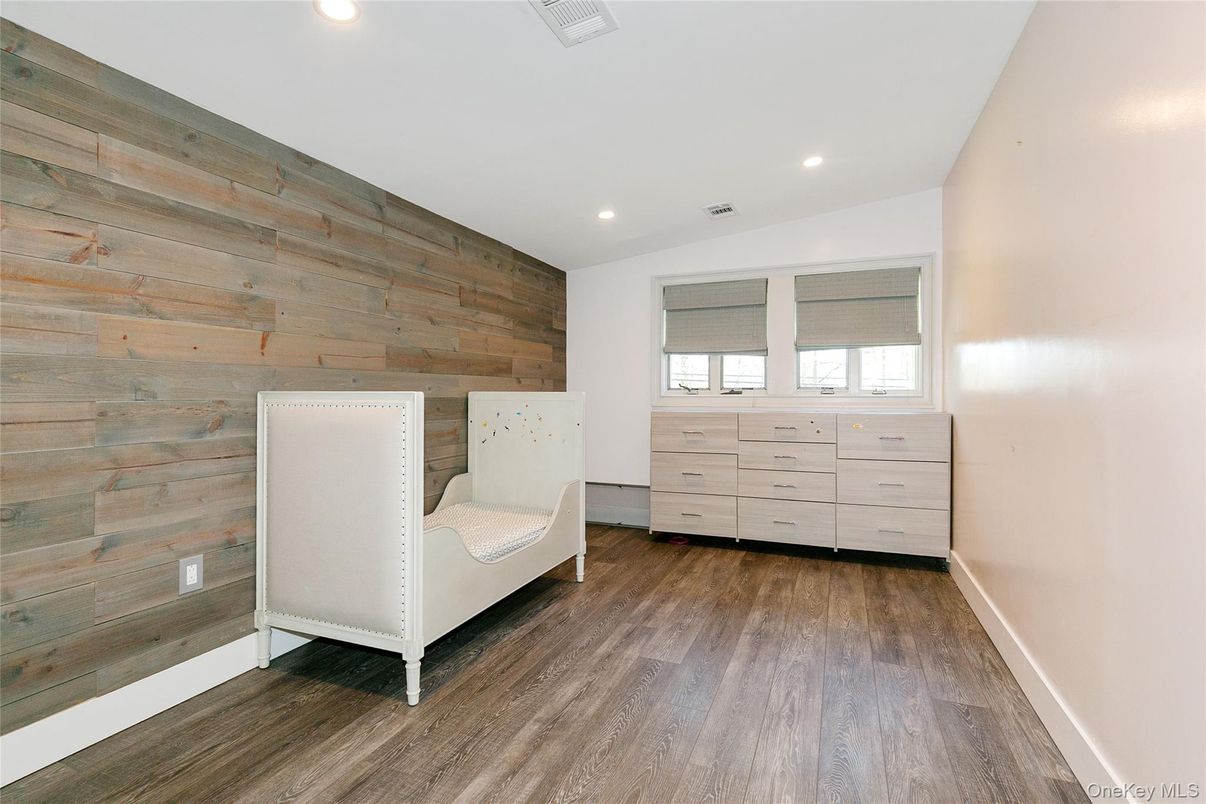 Interior, Recessed Lighting, Wood Texture Flooring, Wooden Walls