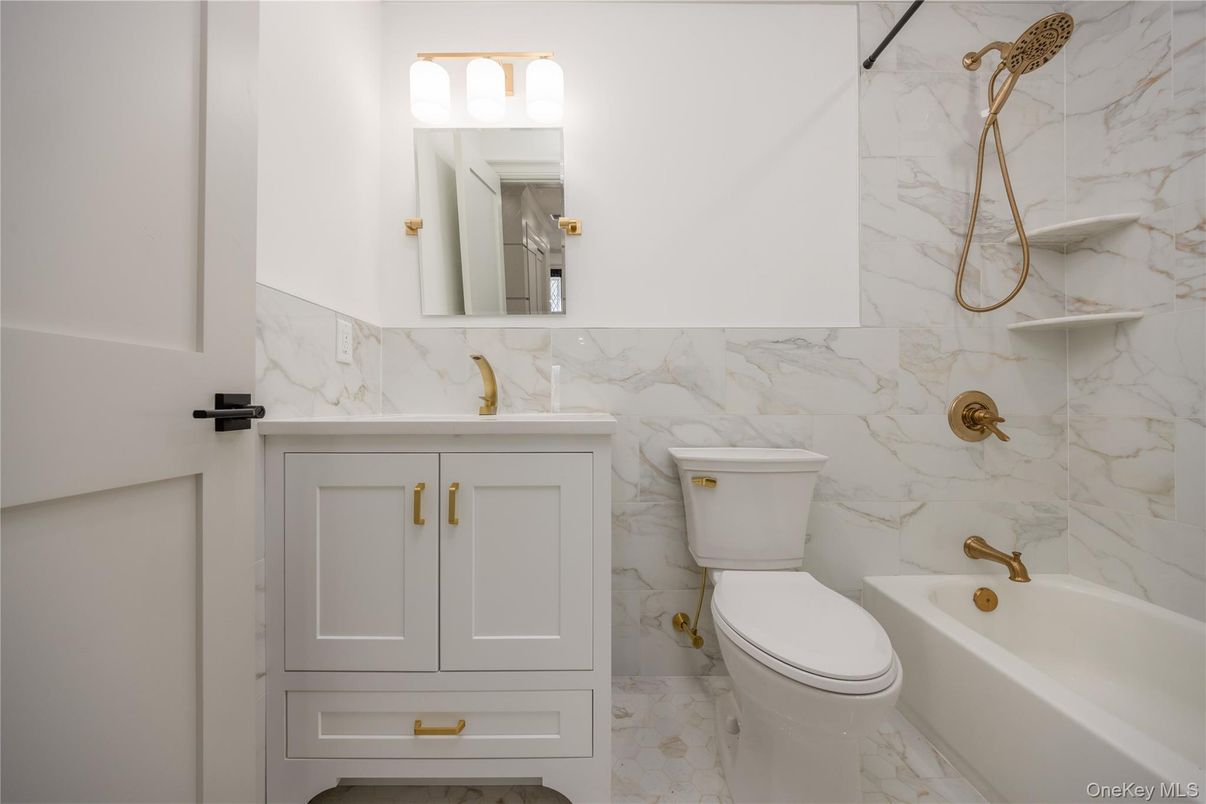 Bathroom, Interior, Marble, Marble Walls