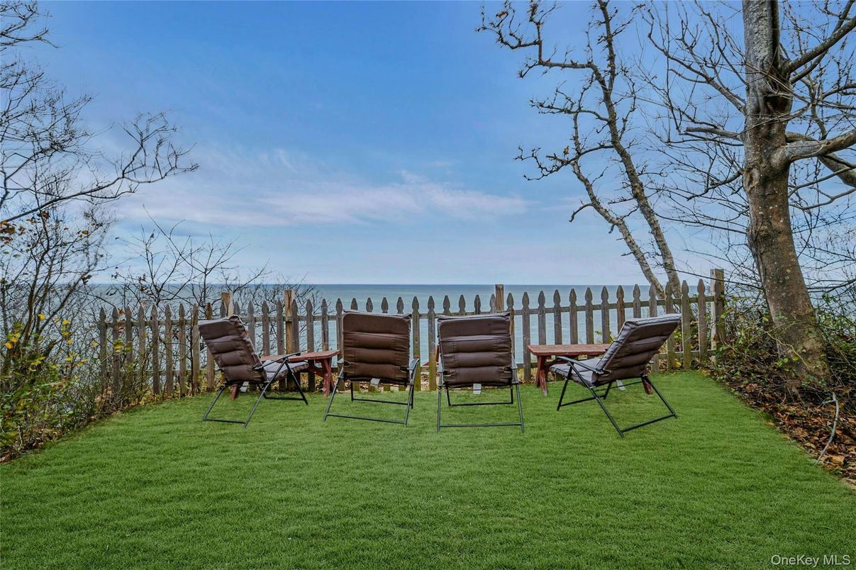 Backyard, Exterior, Water