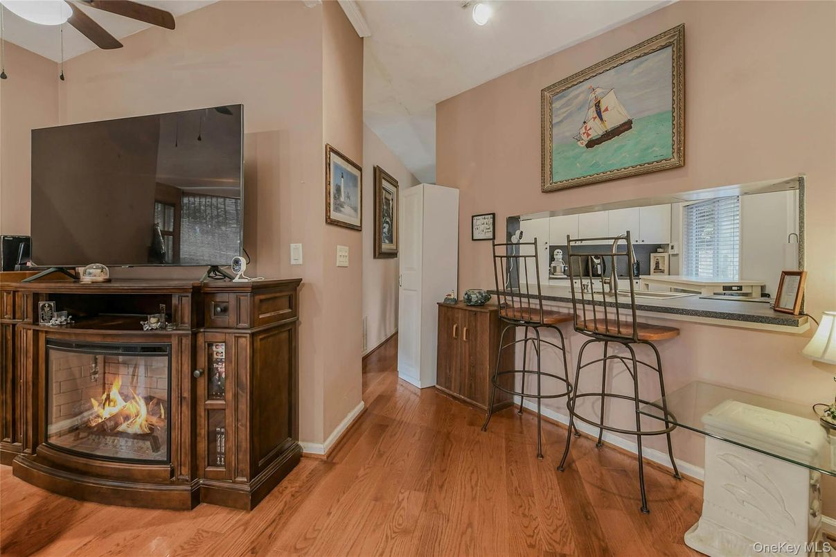Fireplace, Interior, Kitchen, Wood Texture Flooring