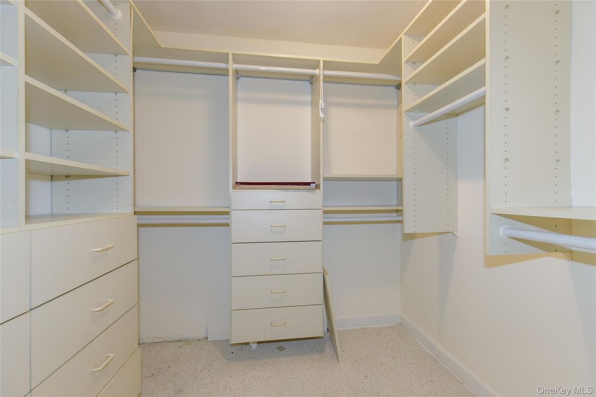 Interior, Walk-in Closets