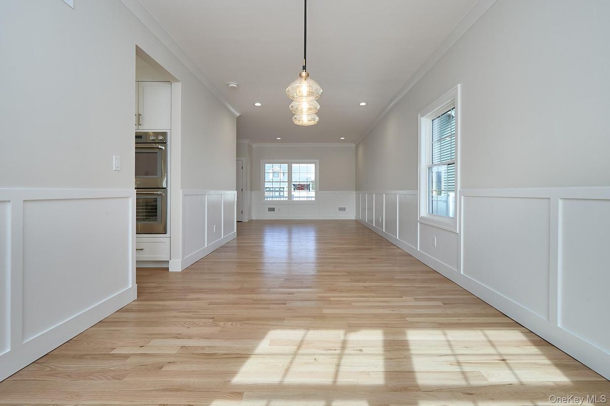 Empty room, Interior, Pendant Lights, Recessed Lighting, Wood Texture Flooring