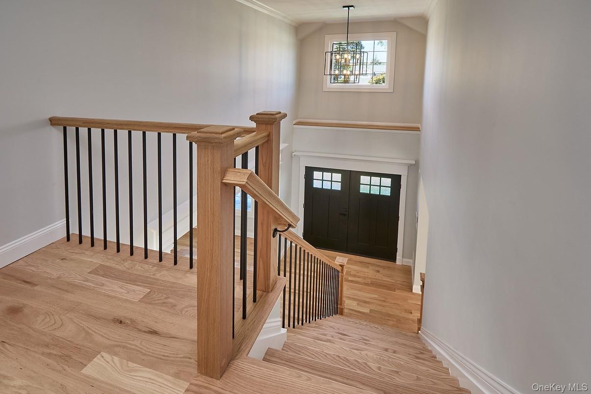 Interior, Pendant Lights, Wood Texture Flooring