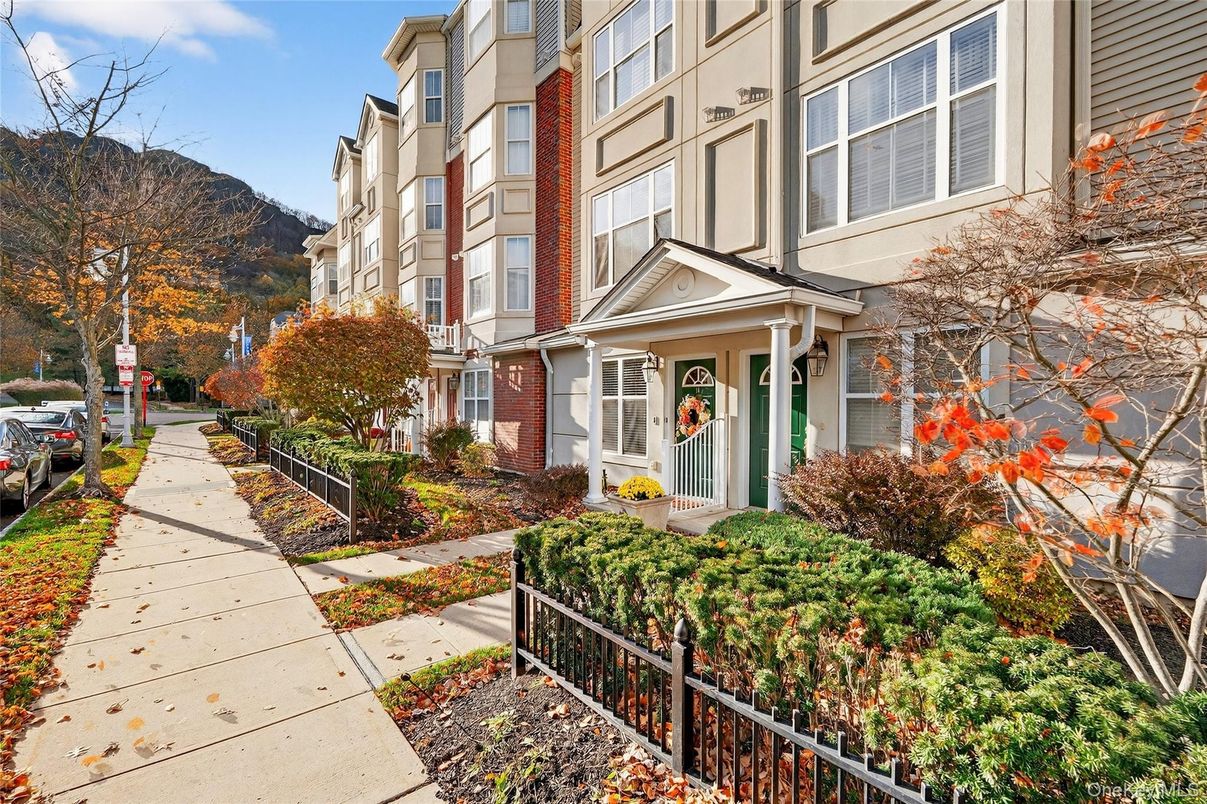 DE Listing image placeholder