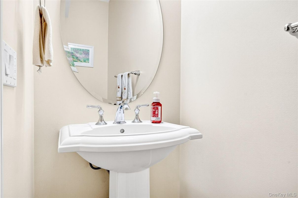 DE Listing image placeholder