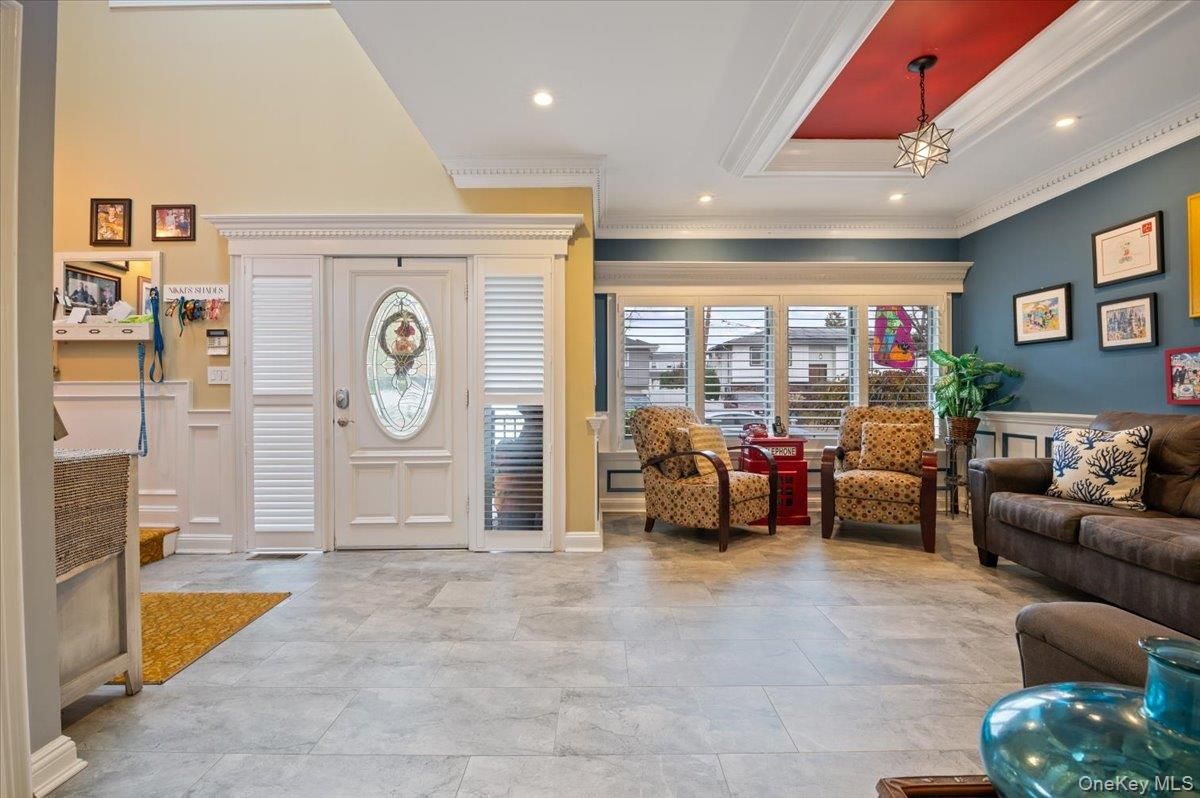 Interior, Living room, Marble, Pendant Lights, Recessed Lighting