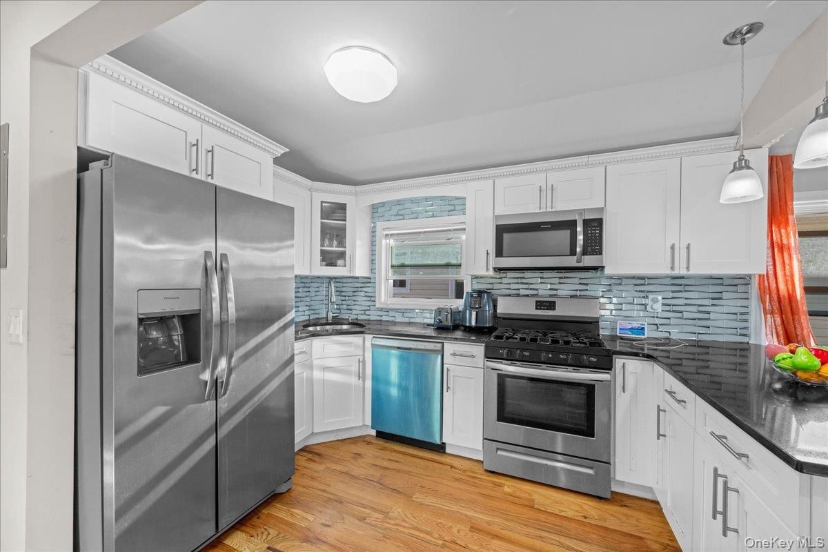 Interior, Kitchen, Pendant Lights, Stainless Steel Appliances, Wood Texture Flooring