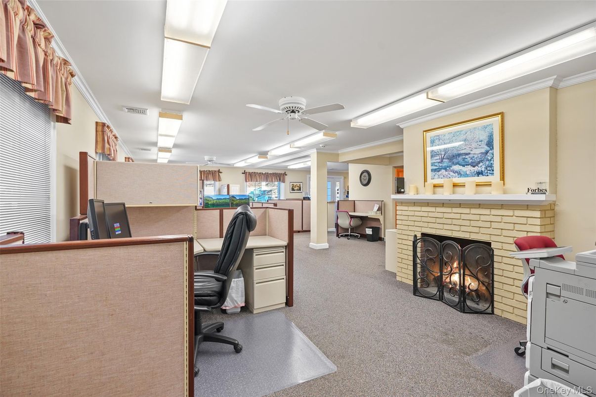 Fireplace, Home Office, Interior, Recessed Lighting