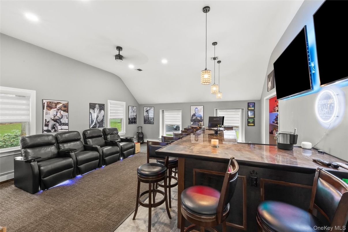 Home Theatre Room, Dining room, Interior, Living room, Pendant Lights, Recessed Lighting