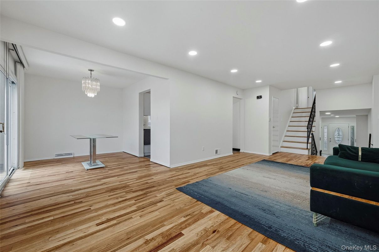 Chandelier, Interior, Recessed Lighting, Wood Texture Flooring