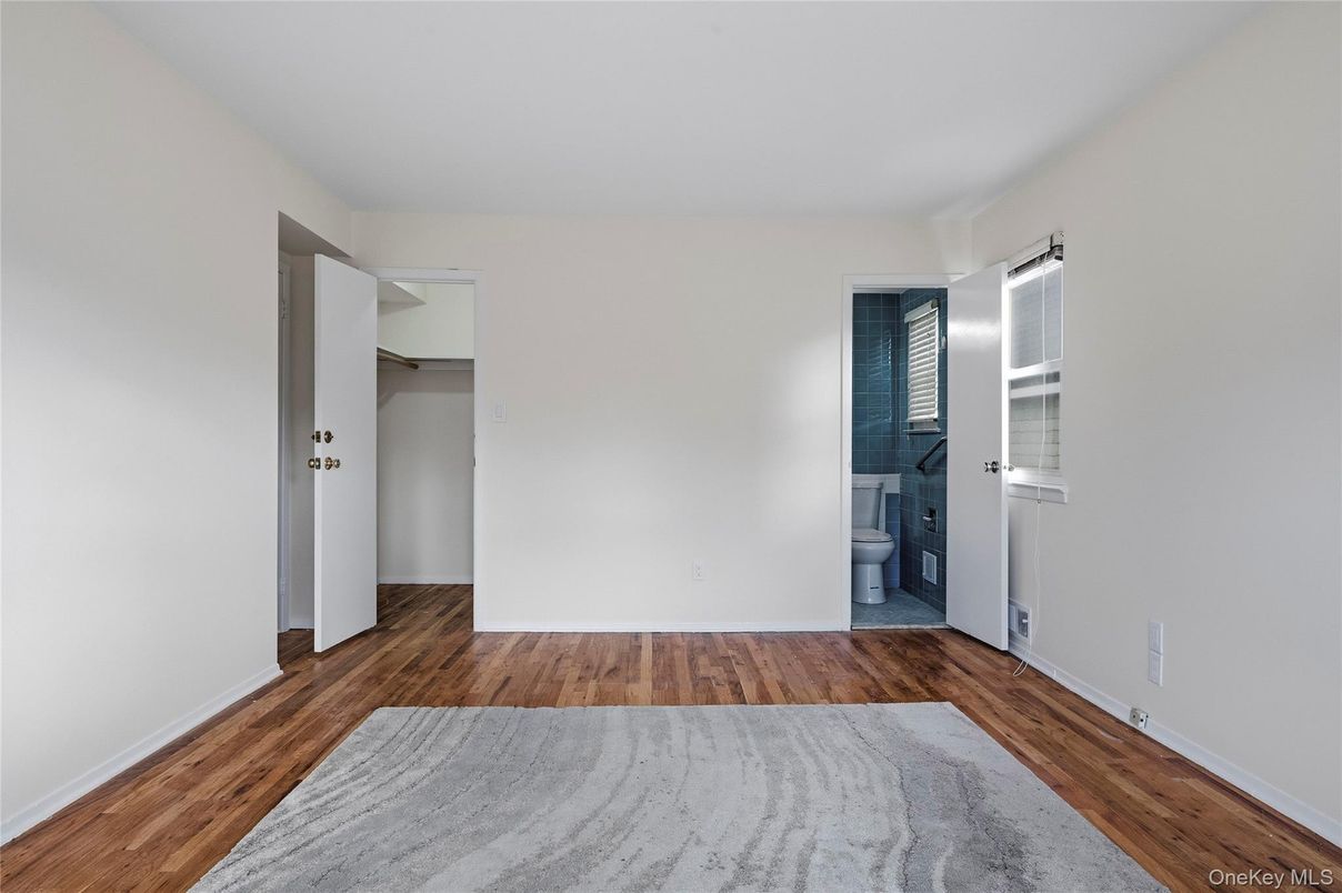 Bathroom, Empty room, Interior, Wood Texture Flooring