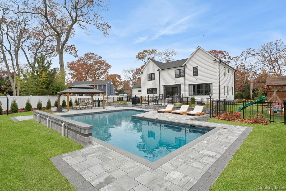 Exterior, Playground, Pool, Solar Panels