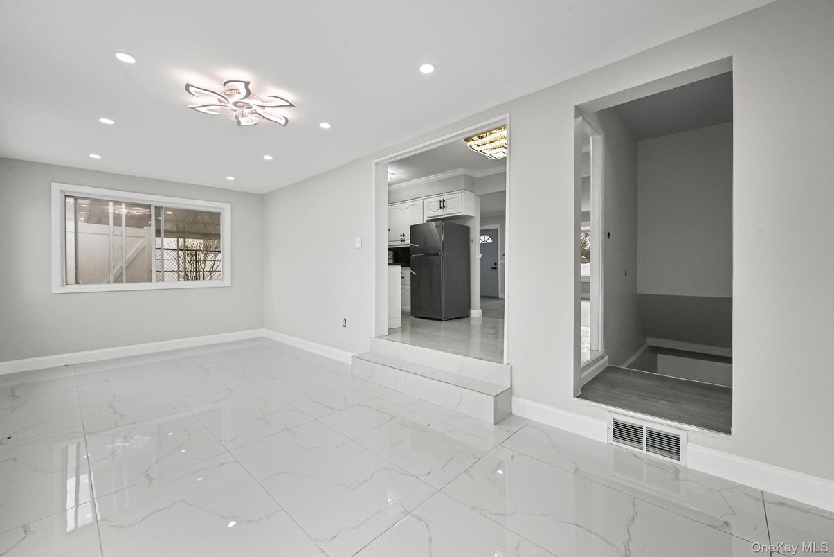 Interior, Marble, Recessed Lighting