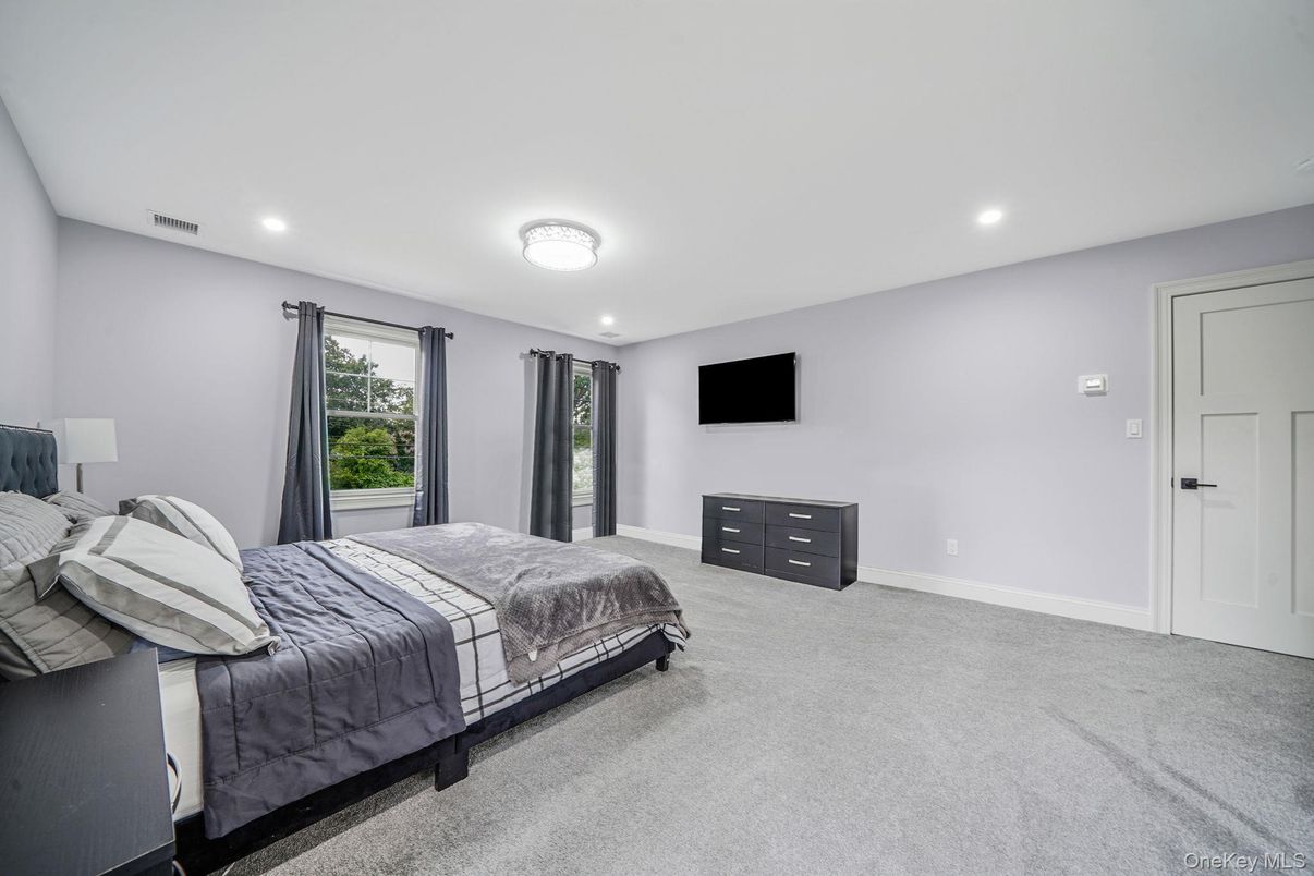 Bedroom, Interior, Recessed Lighting