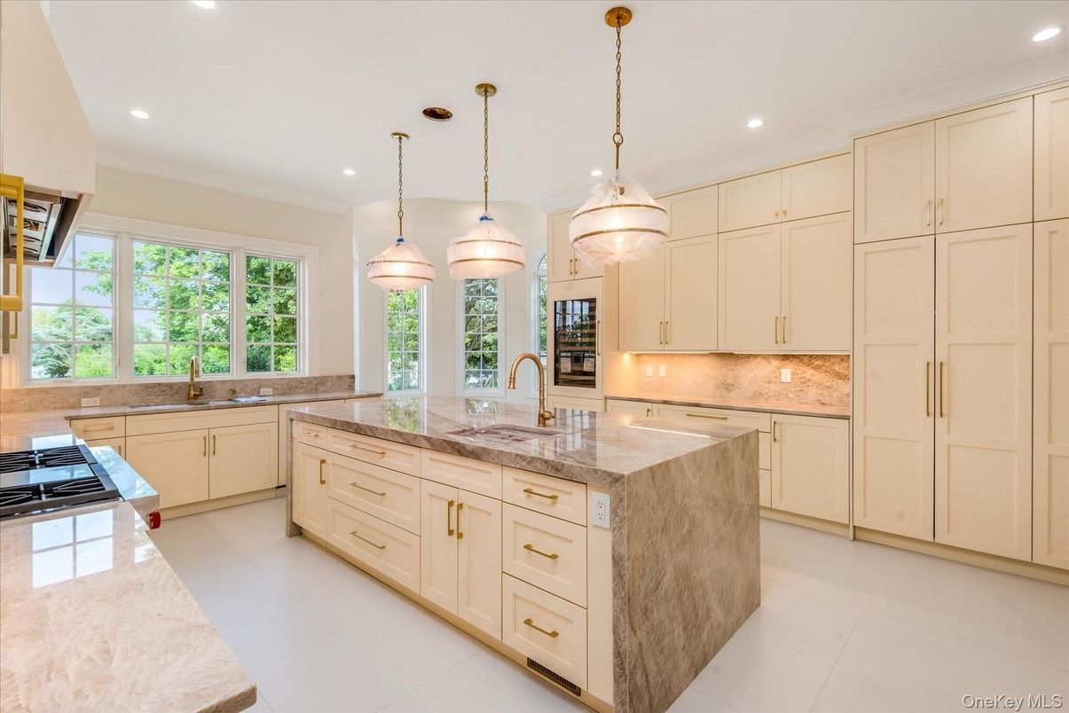 Interior, Kitchen, Pendant Lights, Recessed Lighting