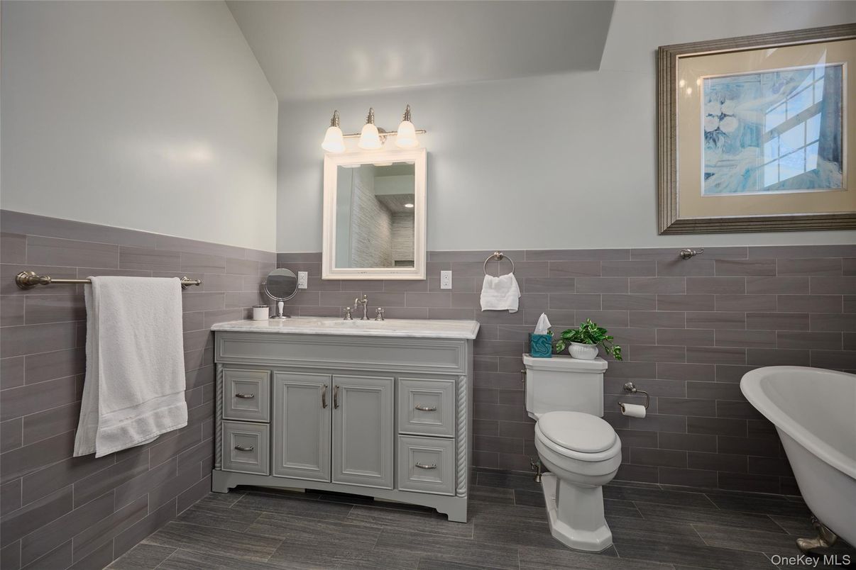 Bathroom, Free Standing Baths, Interior, Wood Texture Flooring