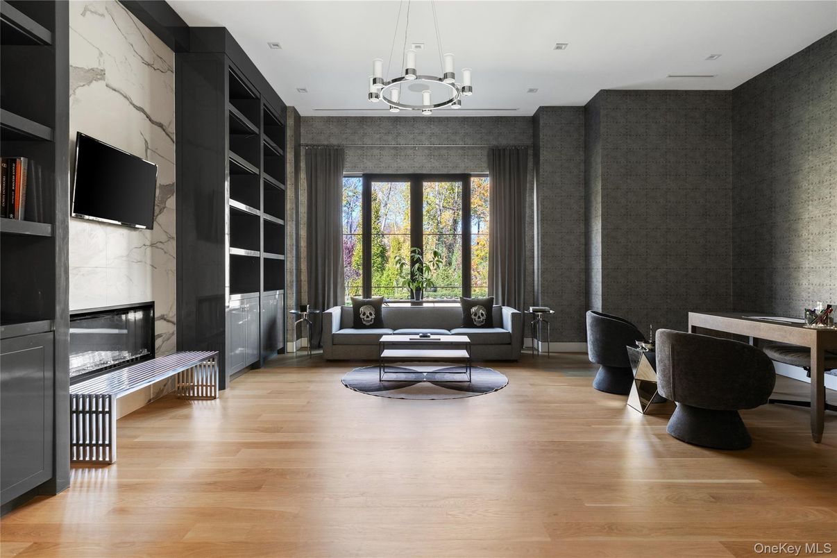 Fireplace, Interior, Pendant Lights, Recessed Lighting, Wood Texture Flooring