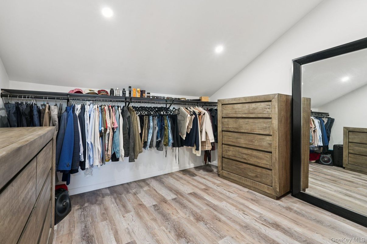 Interior, Recessed Lighting, Walk-in Closets, Wood Texture Flooring