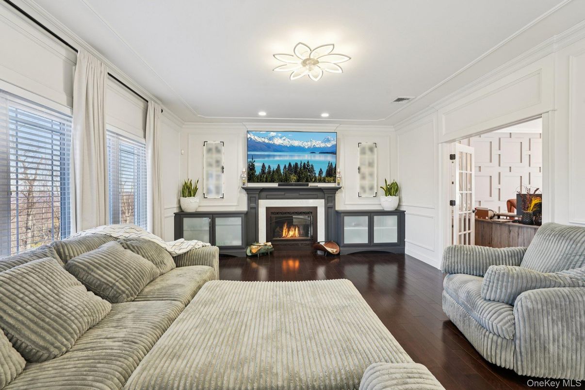 Fireplace, Interior, Living room, Recessed Lighting, Wood Texture Flooring