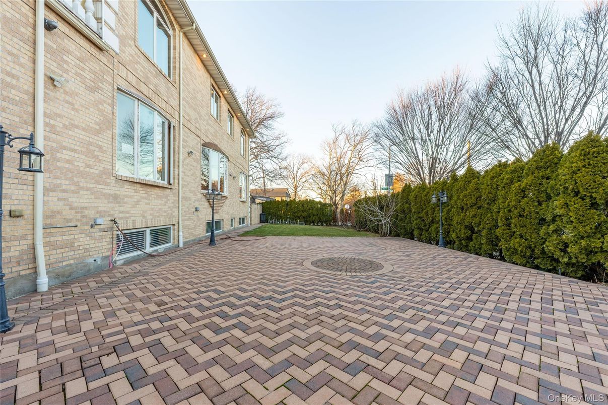 DE Listing image placeholder