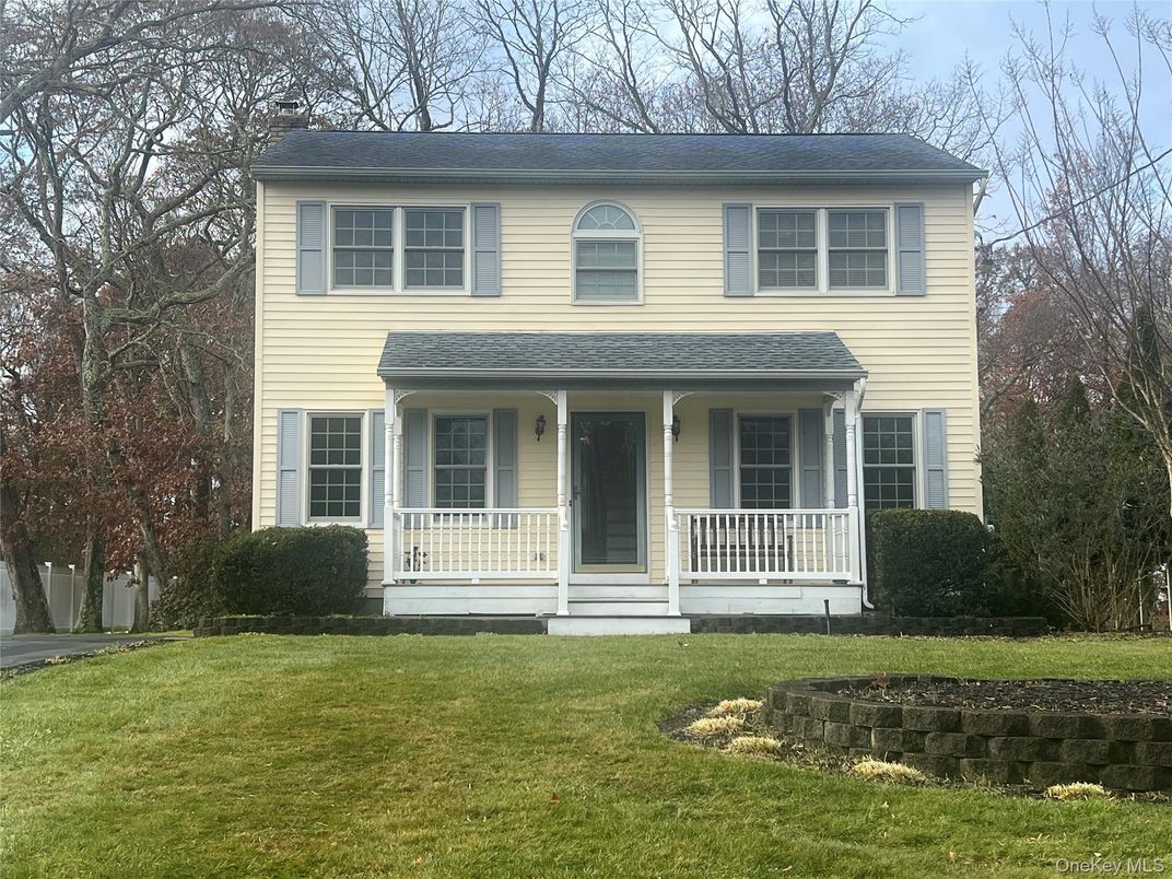 Exterior, Facade, Georgian