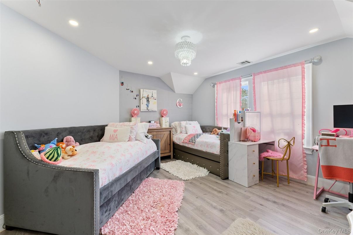 Bedroom, Chandelier, Interior, Recessed Lighting, Wood Texture Flooring